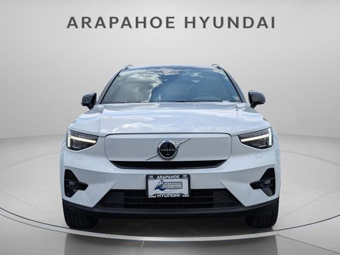 Used 2023 Volvo XC40 Recharge Ultimate w/ Protection Package Premier image 8