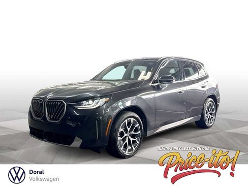 Used 2025 BMW X3 xDrive30i AWD/4WD image 1