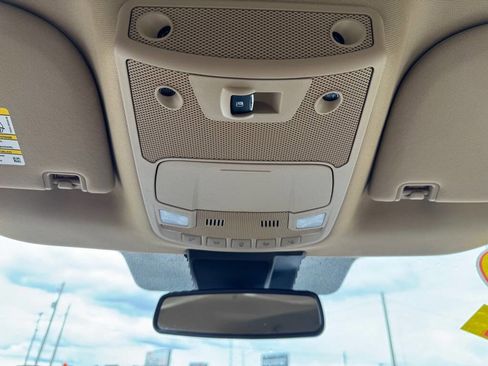 Used 2021 Ford F250 Lariat w/ Chrome Package image 31