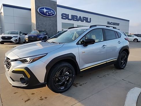 Used 2026 Subaru Crosstrek 2.5i Sport w/ Crosstrek Mirror Package AWD/4WD image 2