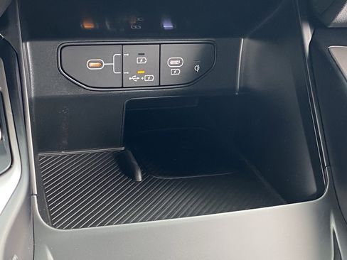 New 2026 Kia Sorento S w/ S Panoramic Sunroof Package image 27