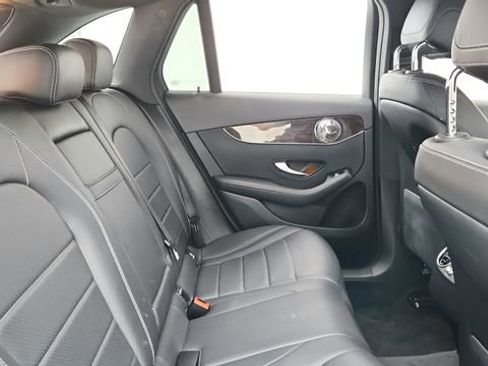 Used 2020 Mercedes-Benz GLC 300 GLC 300 image 22