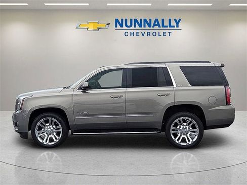 Used 2019 GMC Yukon SLT w/ Premium Edition image 2