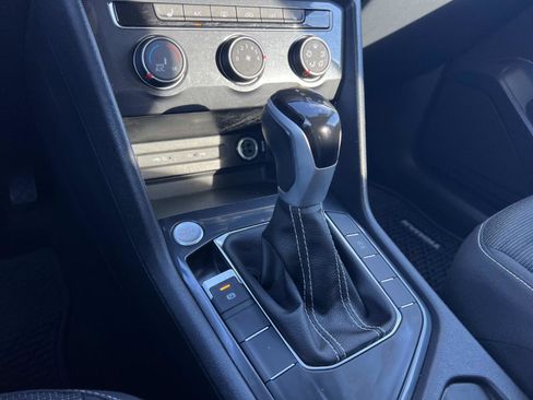 Certified 2024 Volkswagen Tiguan S image 16