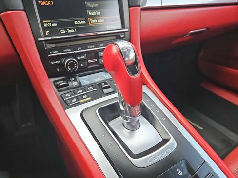 Used 2014 Porsche 911 Carrera 4S image 31