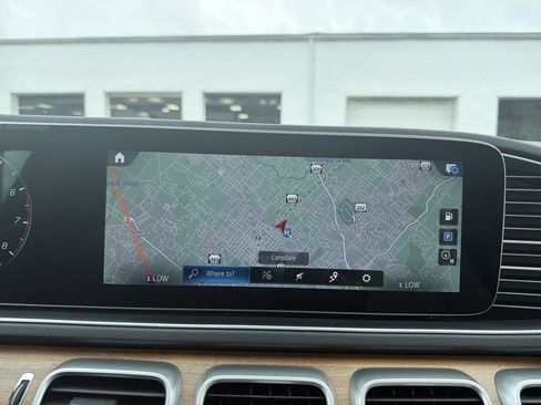 Used 2021 Mercedes-Benz GLE 350 4MATIC image 33