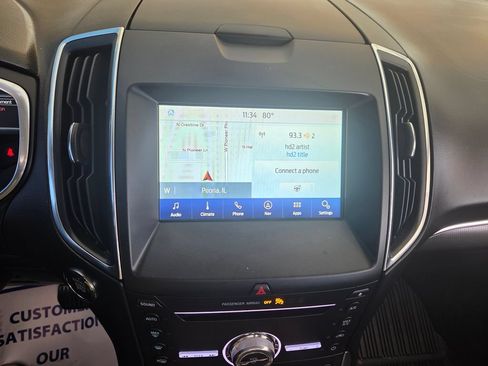 Used 2019 Ford Edge Titanium w/ Cold Weather Package AWD/4WD image 41