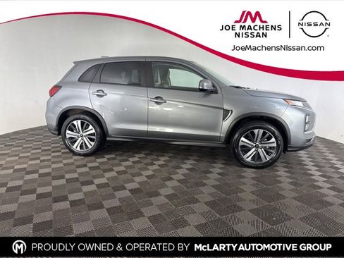 Used 2025 Mitsubishi Outlander Sport ES image 5