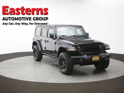 Used 2024 Jeep Wrangler Unlimited AWD/4WD image 52