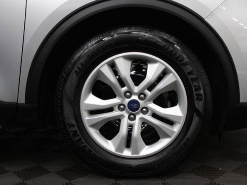 Used 2020 Ford Escape S image 4