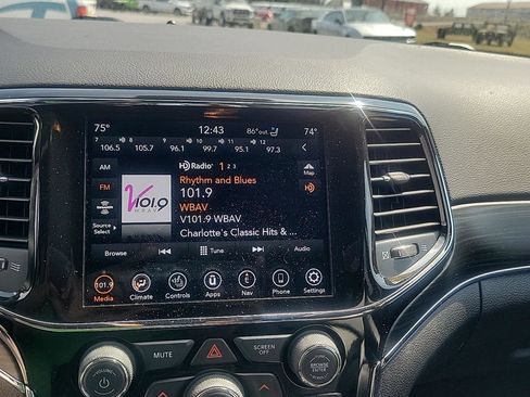 Used 2021 Jeep Grand Cherokee Limited w/ Quick Order Package 28K 80th image 11