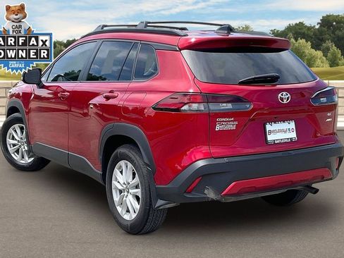 Used 2026 Toyota Corolla Cross LE AWD/4WD image 11
