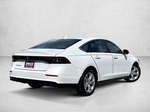 Used 2024 Honda Accord LX image 2