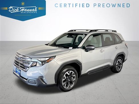 Certified 2026 Subaru Forester Premium AWD/4WD image 1