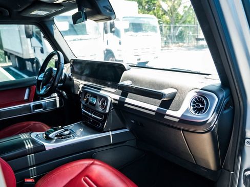 Used 2021 Mercedes-Benz G 550 image 32