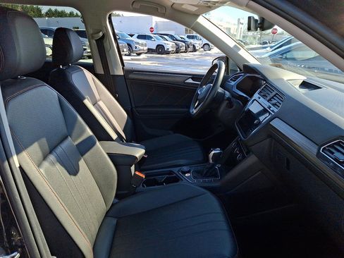 Used 2024 Volkswagen Tiguan Wolfsburg Edition image 12