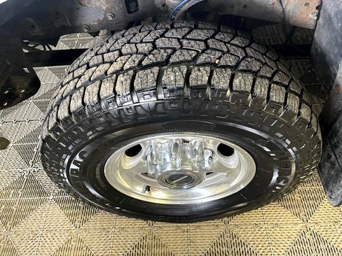 Used 2001 Ford F250 Lariat image 27