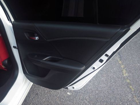 Used 2017 Honda Accord Sport image 30