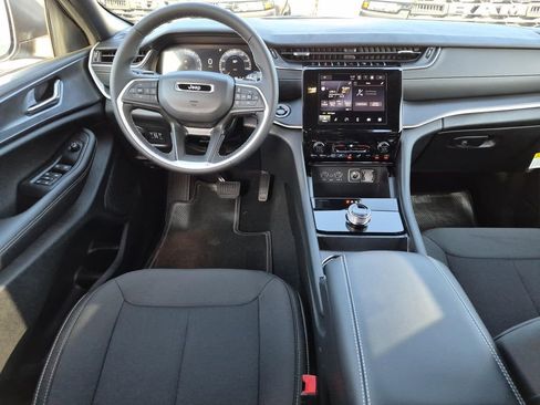 New 2026 Jeep Grand Cherokee L Laredo RWD image 18