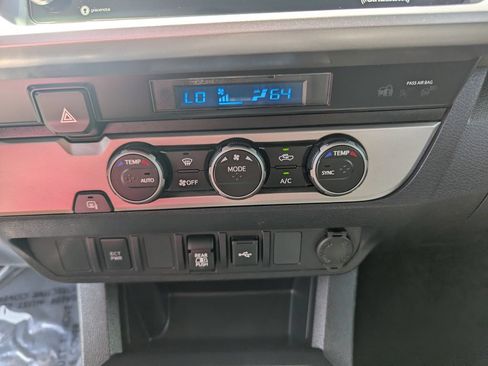 Used 2023 Toyota Tacoma SR5 RWD image 20