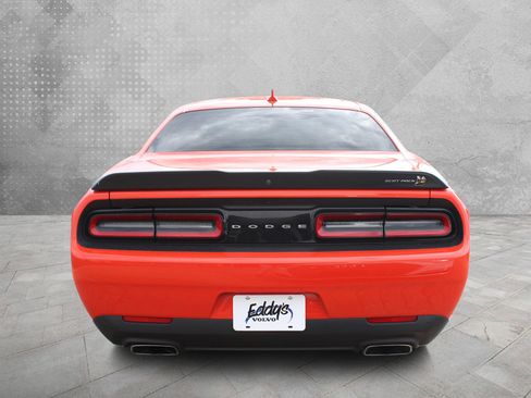 Used 2020 Dodge Challenger R/T Scat Pack RWD image 4