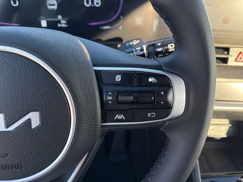 Used 2025 Kia Sportage X-Line image 18
