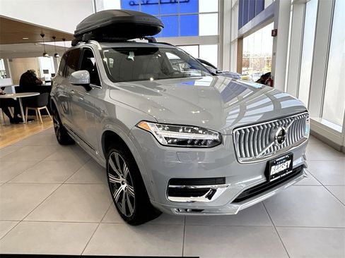 Certified 2025 Volvo XC90 B6 Ultra w/ Protection Package Premier image 2