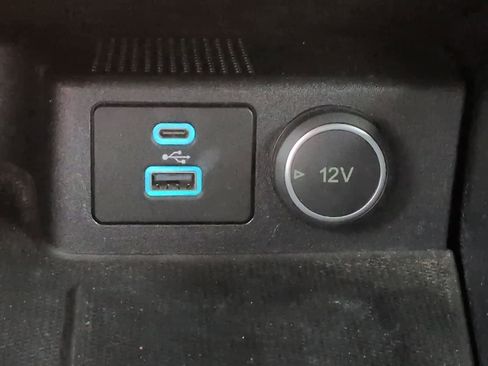 Used 2021 Ford Escape SE w/ Convenience Package image 32