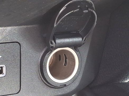 Used 2020 Nissan Rogue S AWD/4WD image 25