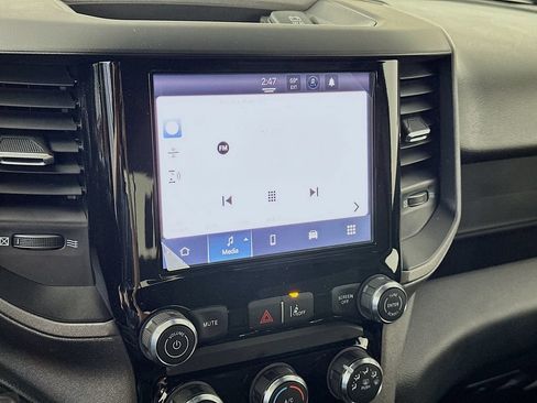 New 2026 RAM 1500 Express AWD/4WD image 12