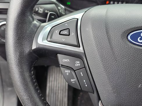 Used 2020 Ford Fusion Titanium image 24