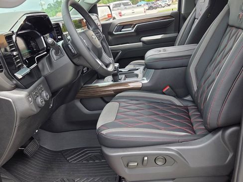 New 2026 Chevrolet Silverado 1500 RST AWD/4WD image 3