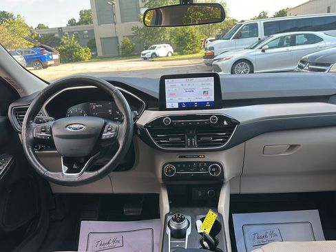 Used 2020 Ford Escape SEL AWD/4WD image 12