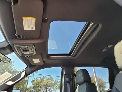 New 2026 Chevrolet Silverado 1500 High Country image 14