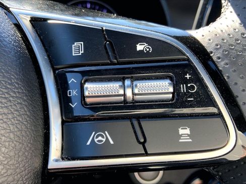 Used 2023 Kia Forte GT-Line w/ GT-Line Technology Package image 21