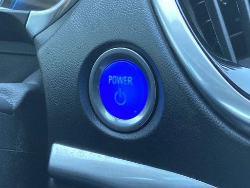 Used 2018 Chevrolet Volt Premier w/ Driver Confidence Package image 13