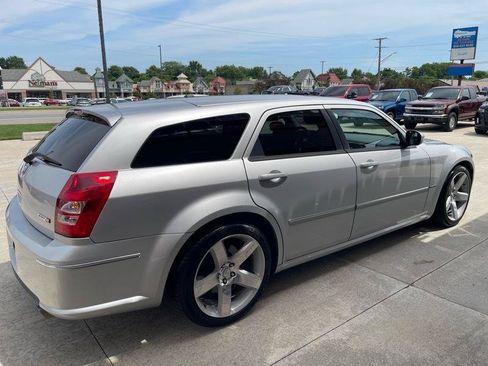 Used 2006 Dodge Magnum SRT8 w/ SRT Option Group III RWD image 9