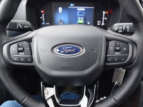 New 2025 Ford Ranger XLT w/ FX4 Off-Road Package image 9