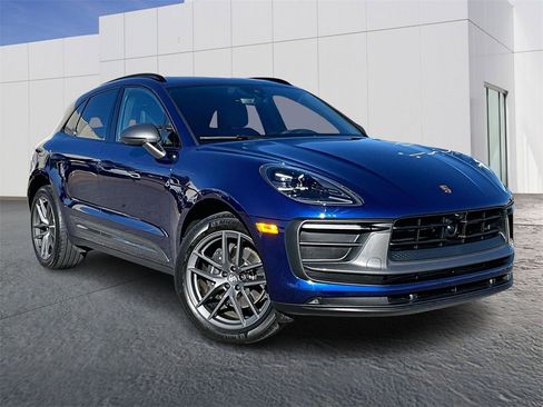 Used 2024 Porsche Macan Turbo image 9