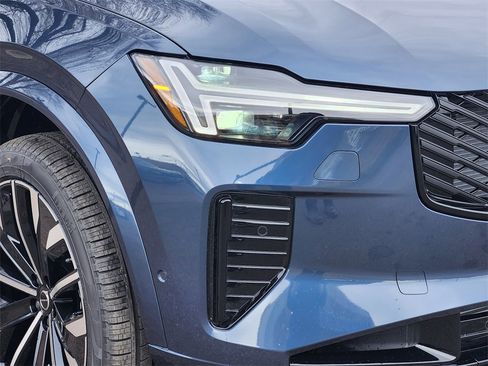 New 2026 Volvo XC90 T8 Ultra w/ Protection Package image 27