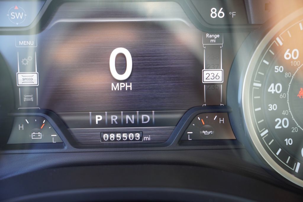 Used 2021 RAM 1500 Laramie AWD/4WD image 37