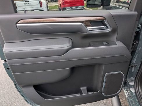 New 2026 Chevrolet Silverado 3500 LT w/ Trail Boss Package AWD/4WD image 11