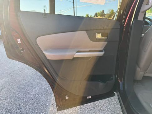 Used 2011 Ford Edge Limited w/ 302A Rapid Spec Order Code AWD/4WD image 13