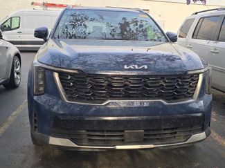 Used 2024 Kia Sorento S w/ Panoramic Sunroof Package video 2