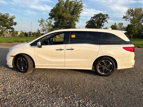 Used 2024 Honda Odyssey Elite image 8