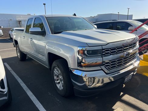 Used 2017 Chevrolet Silverado 1500 LT w/ All Star Edition RWD image 2