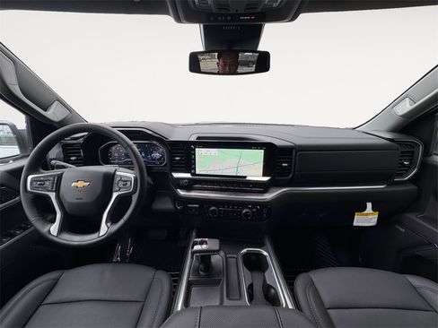 New 2025 Chevrolet Silverado 1500 LTZ image 10