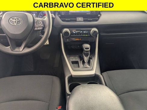Used 2020 Toyota RAV4 LE FWD image 22
