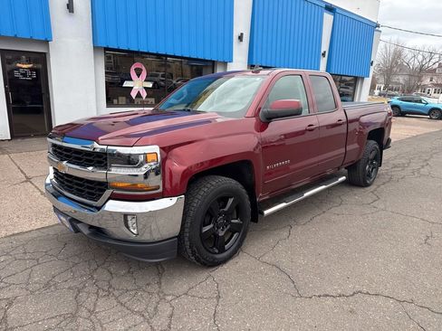 Used 2017 Chevrolet Silverado 1500 LT w/ All Star Edition image 2