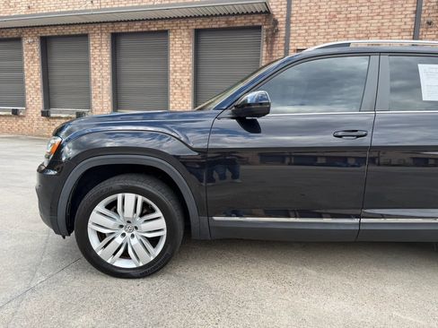 Used 2019 Volkswagen Atlas SEL image 4